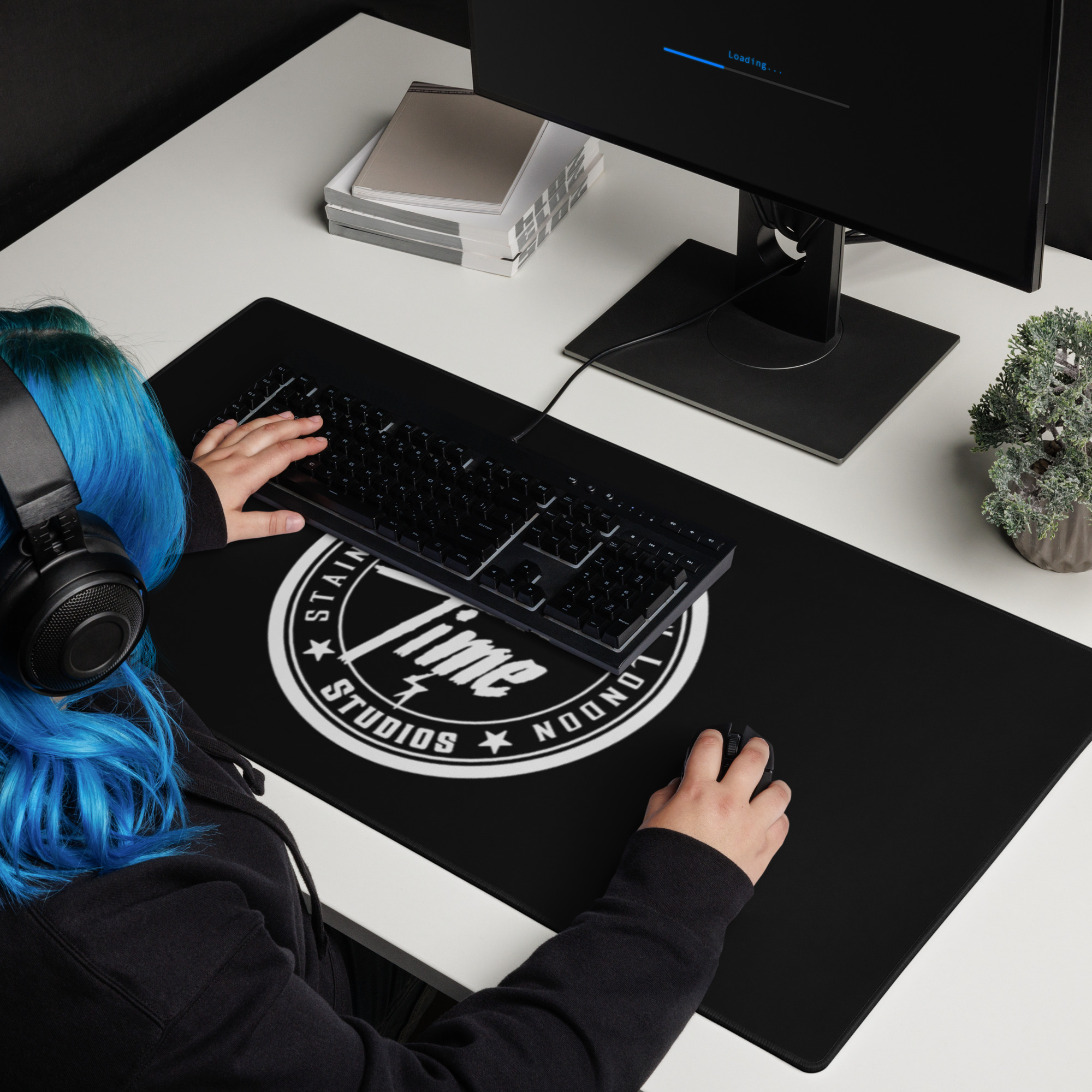 Gaming mouse pad
